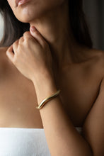 Load image into Gallery viewer, Maaku