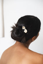 Load image into Gallery viewer, Huwat Hairpin
