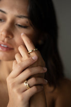 Load image into Gallery viewer, Hai
