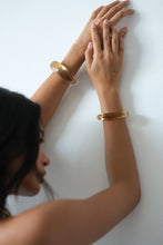 Load image into Gallery viewer, Kaia Amber
