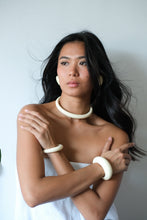 Load image into Gallery viewer, Kaia Ivory
