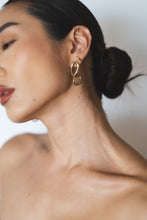 Load image into Gallery viewer, Uwea
