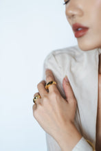 Load image into Gallery viewer, Lihi
